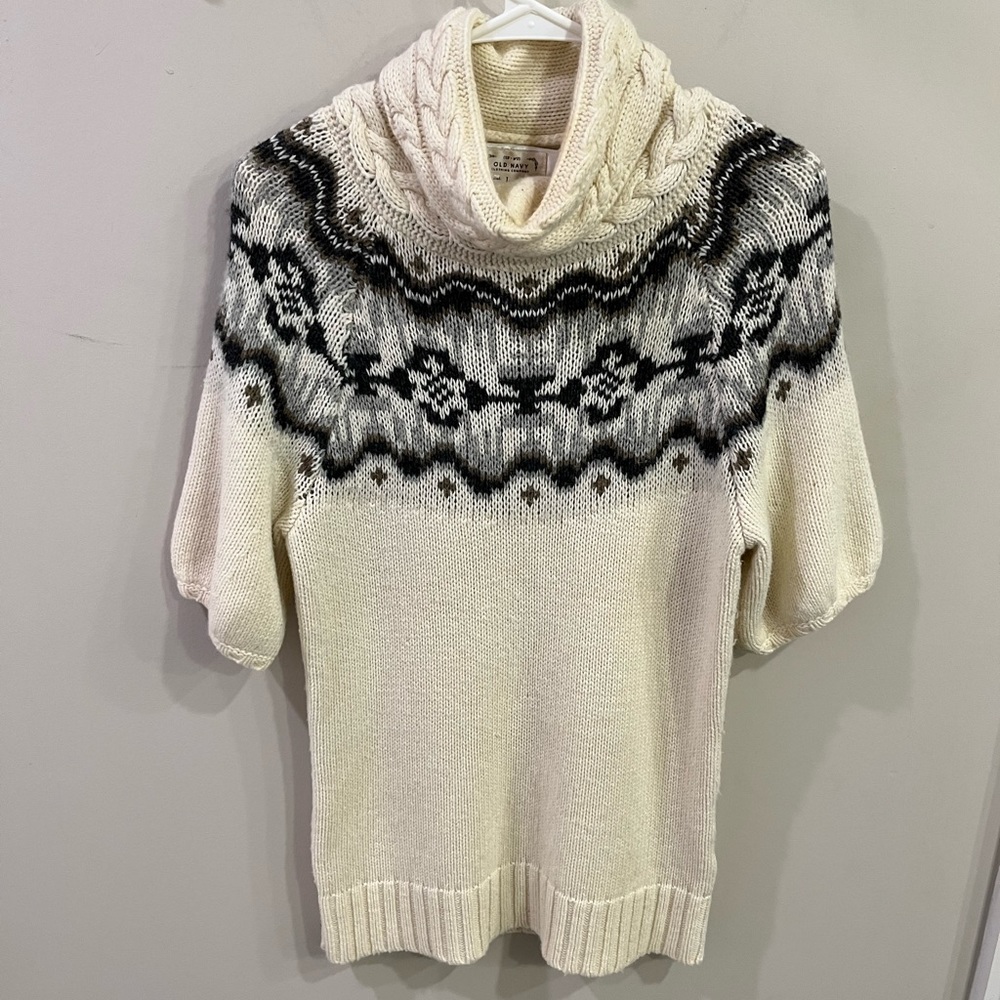 Vintage Old Navy Short Sleeve Sweater- Large- Lamb Wool- Hong Kong- Turtleneck